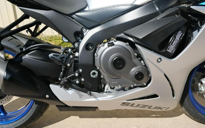 2026 SUZUKI GSX-R600