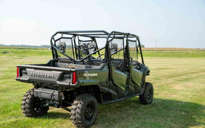 2024 Honda Pioneer 1000-6 Deluxe Crew