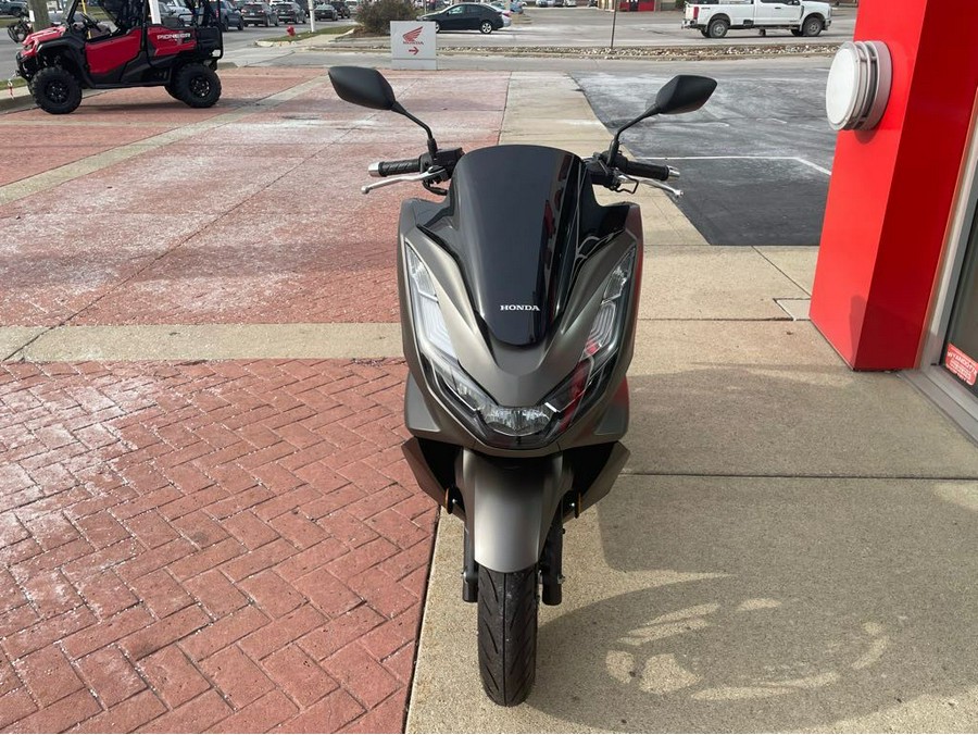 2024 Honda PCX ABS