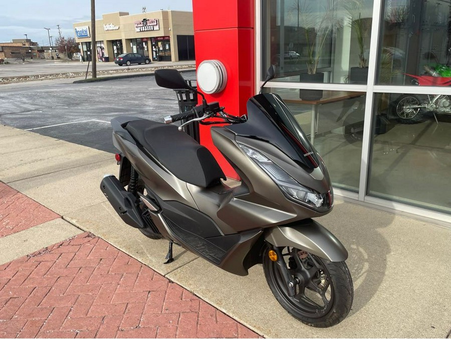 2024 Honda PCX ABS