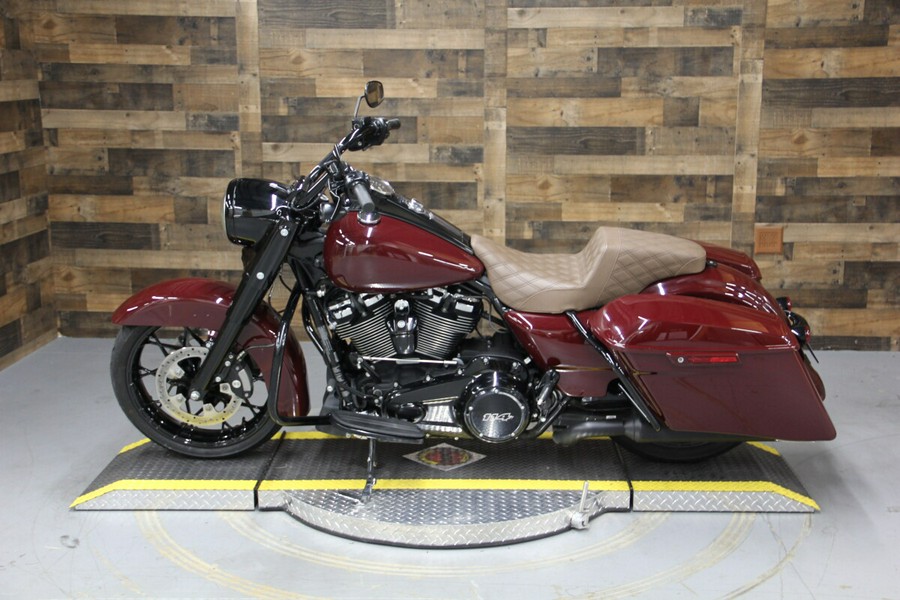 2020 Harley-Davidson Road King Special Billiard Burgundy