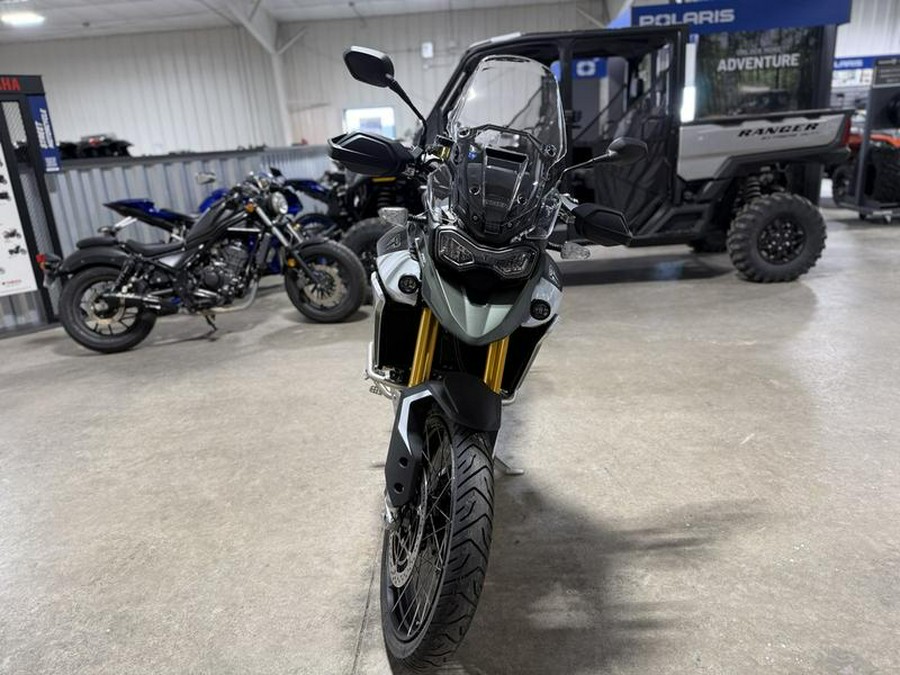 2025 Triumph Tiger 900 Rally Pro Matte Khaki Green / Matte Phantom Black