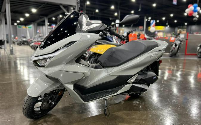 2025 Honda PCX ABS
