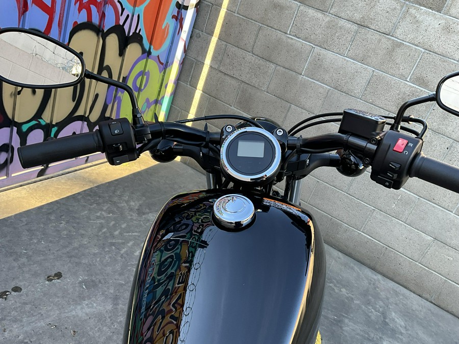 2025 Yamaha Bolt R-Spec