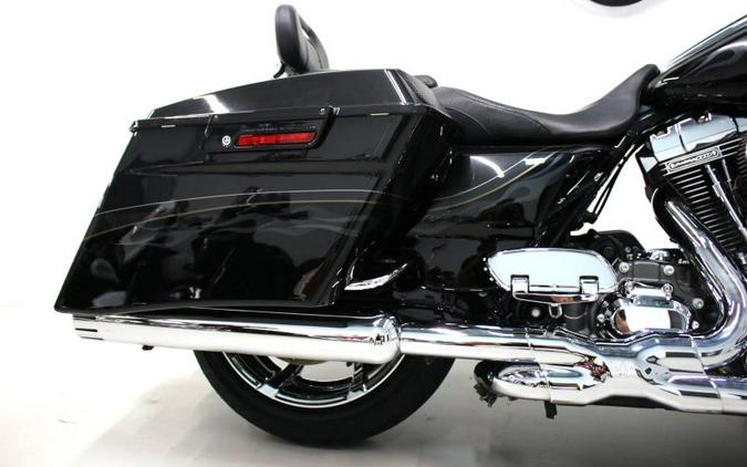 2012 Harley Davidson Street Glide CVO FLHXSE Screamin Eagle