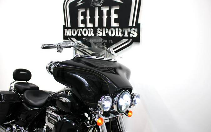 2012 Harley Davidson Street Glide CVO FLHXSE Screamin Eagle