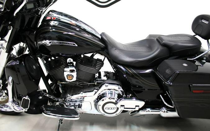 2012 Harley Davidson Street Glide CVO FLHXSE Screamin Eagle