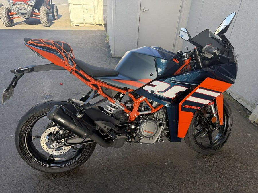 2024 KTM RC 390