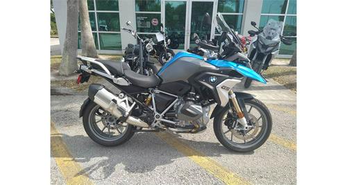 First ride: 2019 BMW R1250GS...