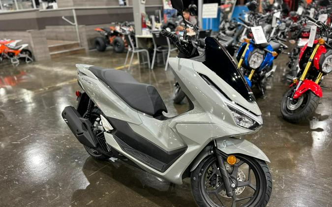 2025 Honda PCX ABS