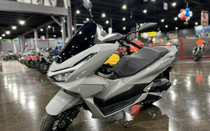 2025 Honda PCX ABS