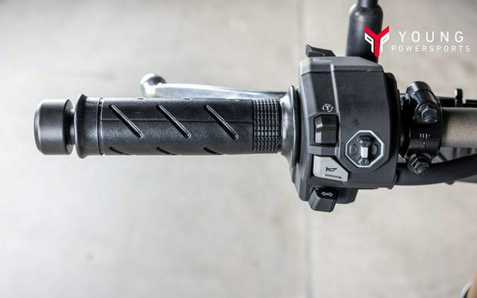 2025 Honda CB650R E-Clutch