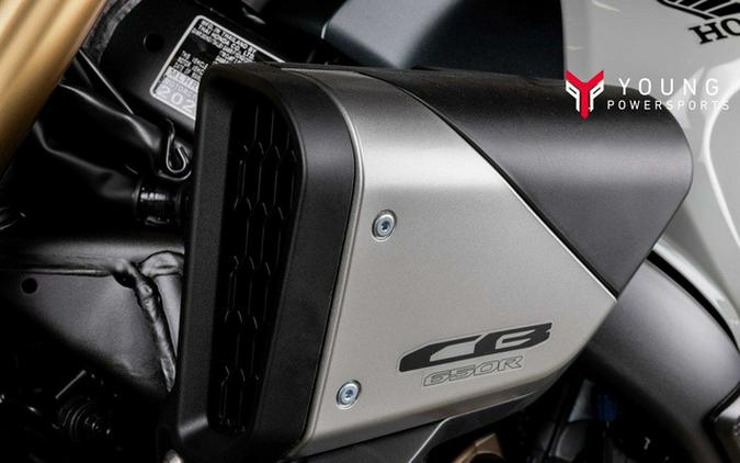 2025 Honda CB650R E-Clutch