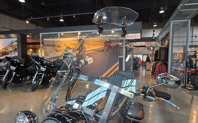2022 Harley-Davidson® FLHR - Road King®