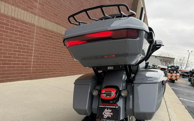 2026 Harley-Davidson® Street Glide® Dark Billiard Gray Black Trim