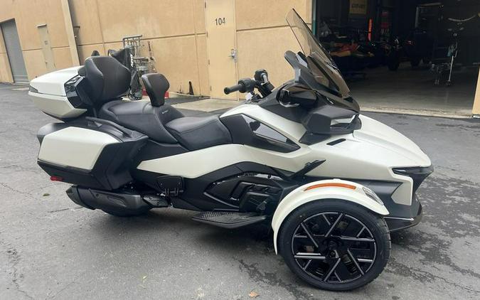 2026 Can-Am® Spyder RT Sea-to-Sky
