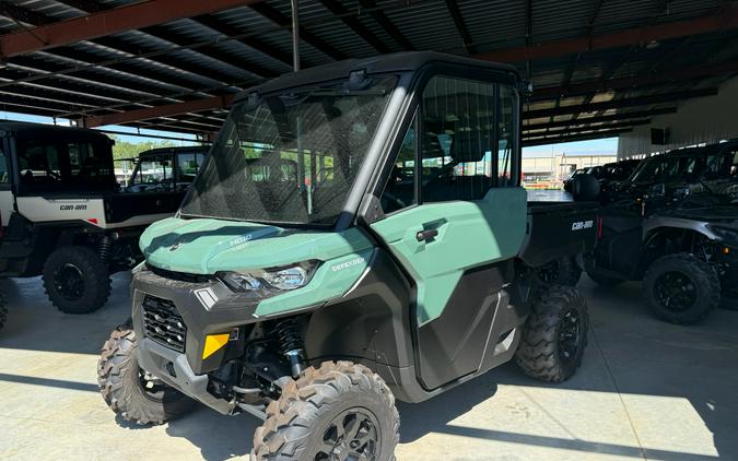 2026 Can-Am Defender DPS CAB HD10