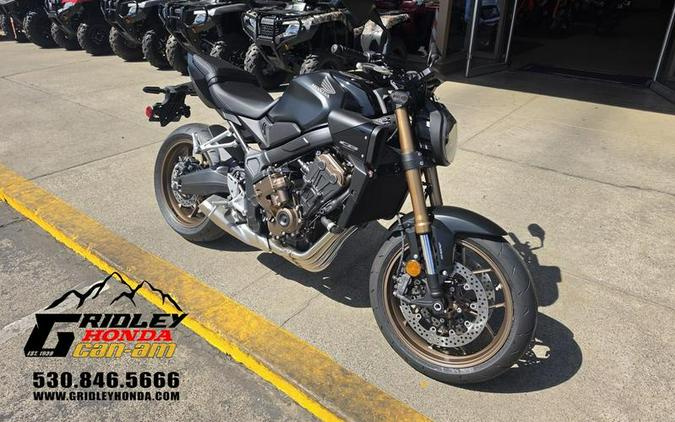 2026 Honda® CB650R E-Clutch