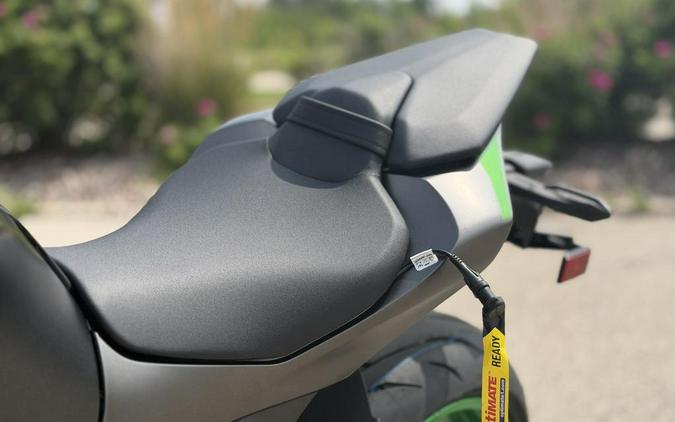 2026 Kawasaki Z1100 SE ABS