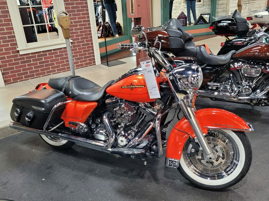 2012 HarleyDavidson Road King Classic TEQ SUN/HD ORNG W/ PINSTRIPE for