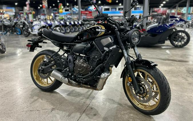 2025 Yamaha XSR700