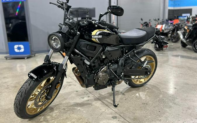2025 Yamaha XSR700