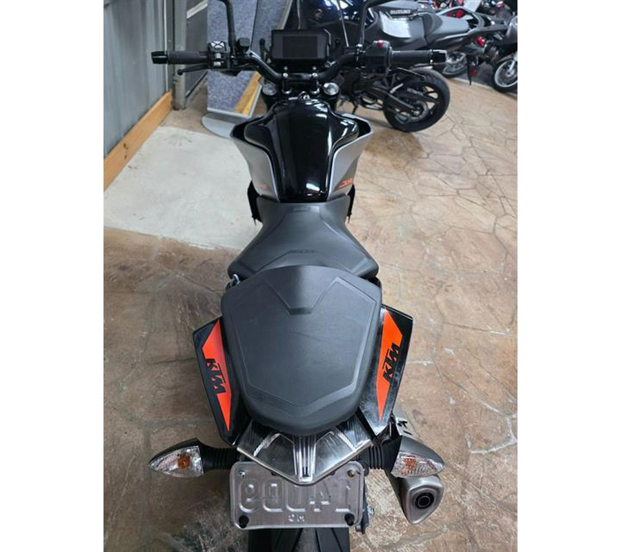 2022 KTM 390 Duke