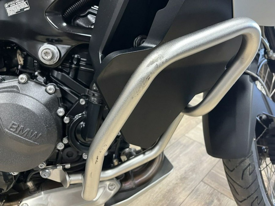 2025 BMW F 900 GS Adventure White Aluminum Metallic Matte