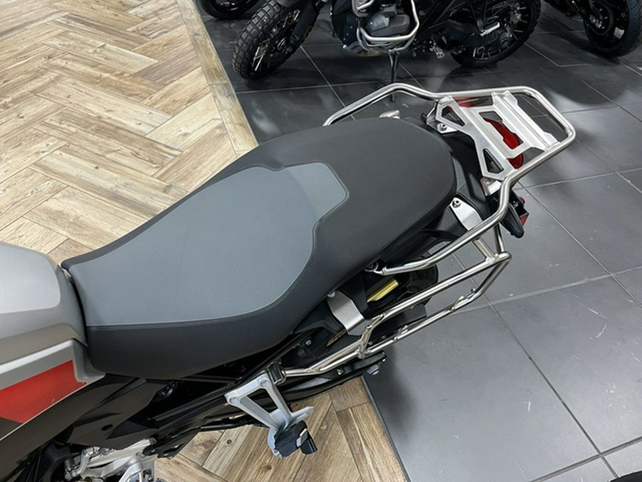 2025 BMW F 900 GS Adventure White Aluminum Metallic Matte