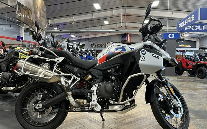 2025 BMW F 900 GS Adventure White Aluminum Metallic Matte