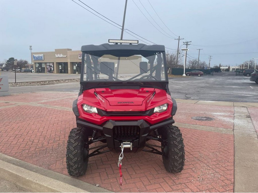 2024 Honda Pioneer 1000-5 Deluxe
