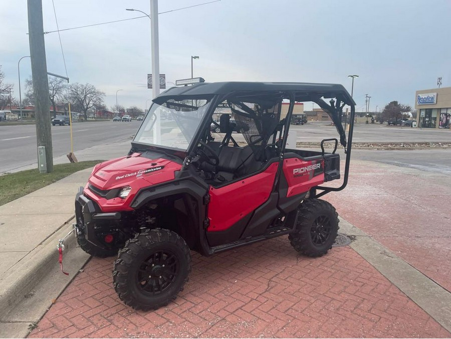2024 Honda Pioneer 1000-5 Deluxe
