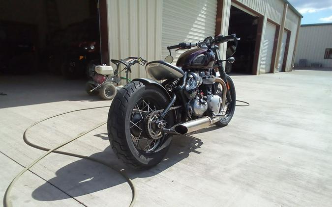 2017 Triumph Bonneville Bobber Base