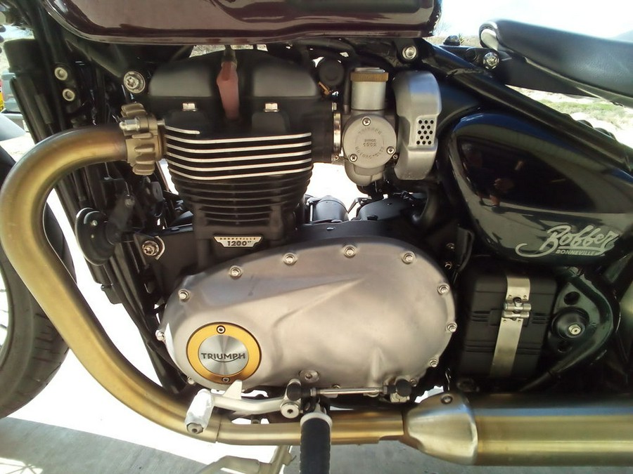 2017 Triumph Bonneville Bobber Base