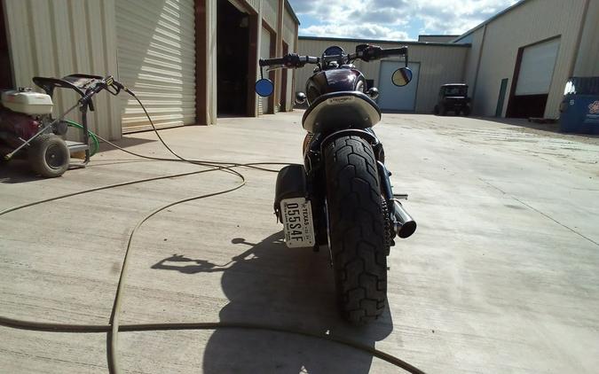 2017 Triumph Bonneville Bobber Base