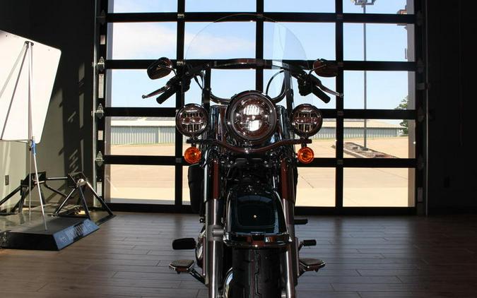 2024 Harley-Davidson® FLHCS - Heritage Classic