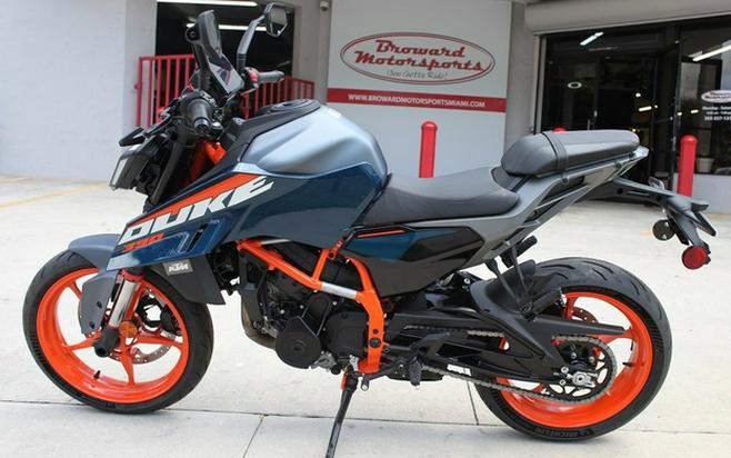 2024 KTM 390 Duke