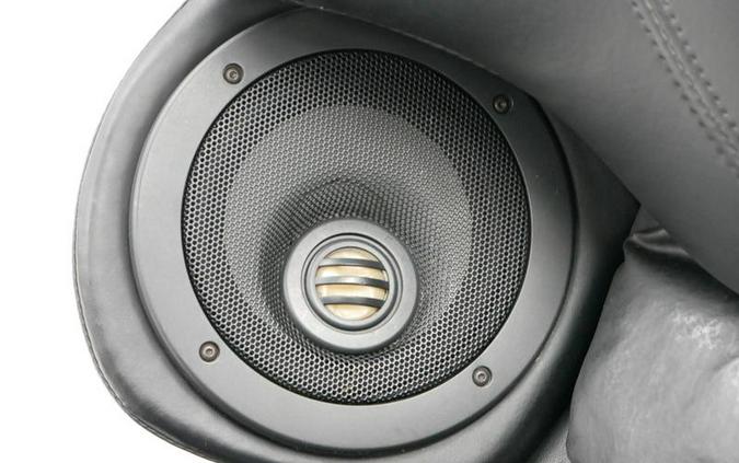 2013 Harley-Davidson® FLHTCUSE8 - CVO™ Ultra Classic® Electra Glide®