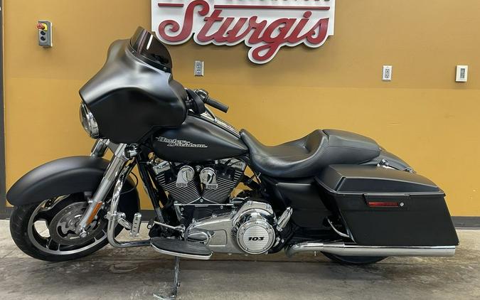 2013 Harley-Davidson® FLHX - Street Glide®
