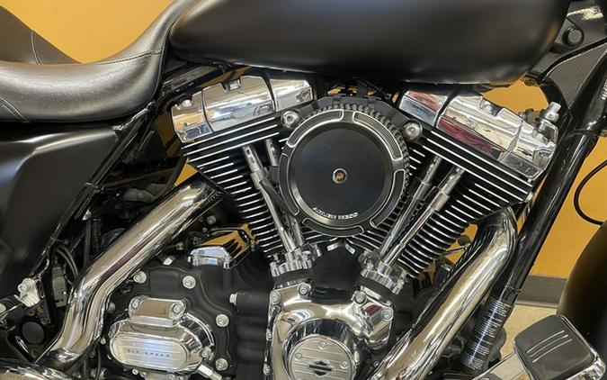 2013 Harley-Davidson FLHX - Street Glide