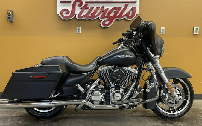 2013 Harley-Davidson FLHX - Street Glide
