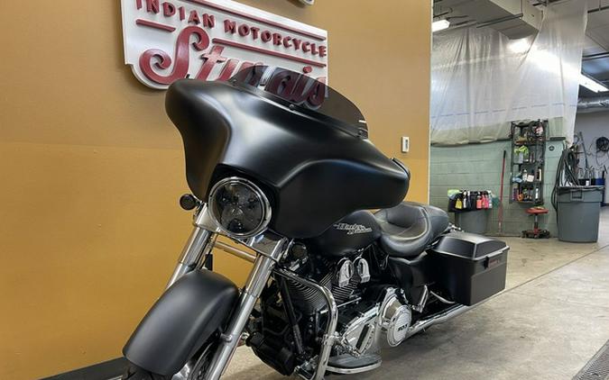2013 Harley-Davidson FLHX - Street Glide