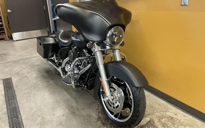 2013 Harley-Davidson FLHX - Street Glide