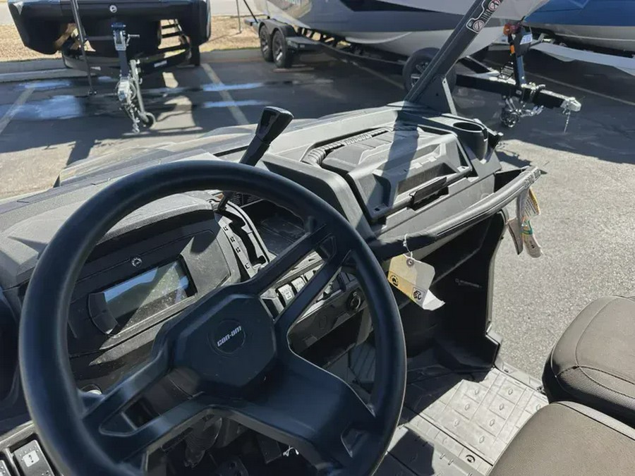2026 CAN-AM DEFENDER MAX XT HD9