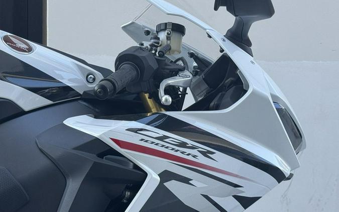 2027 Honda CBR1000RR ABS