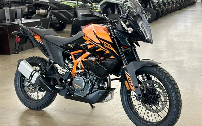 2024 KTM Adventure 390