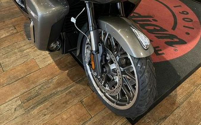 2024 Indian Motorcycle® Pursuit® Limited® with PowerBand Audio Package Titanium/Black Metallic