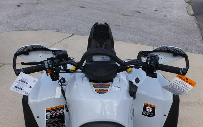 2024 Can-Am™ Renegade X mr 1000R