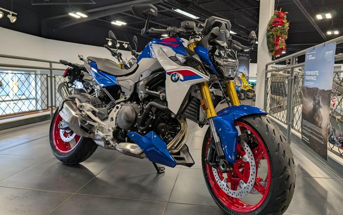 2026 BMW F 900 R