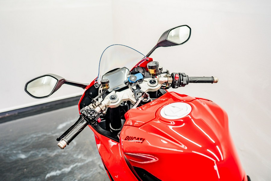 2025 Ducati Panigale V2